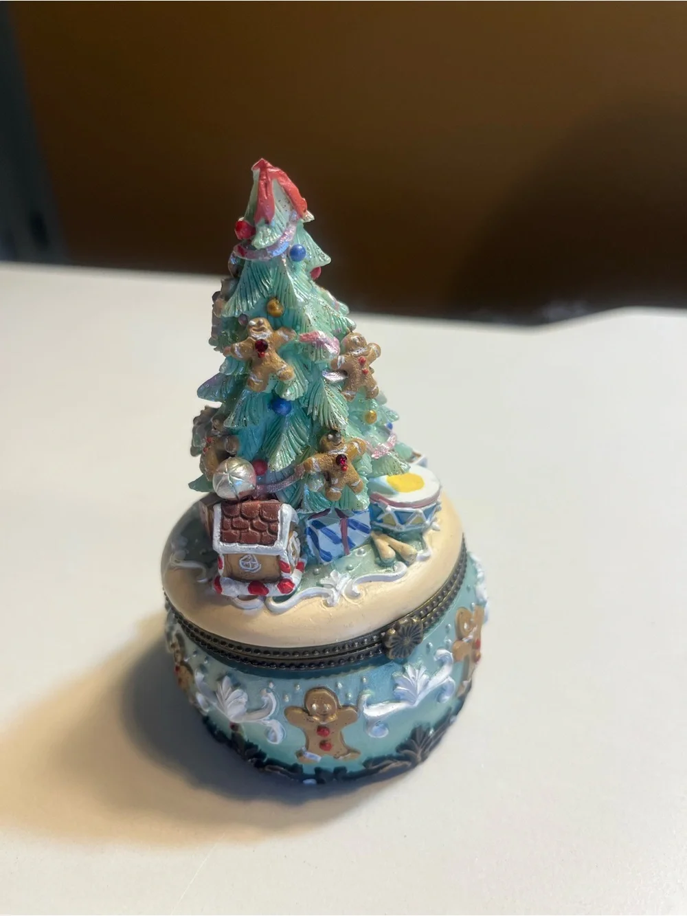 Gingerbread Christmas Tree Trinket box